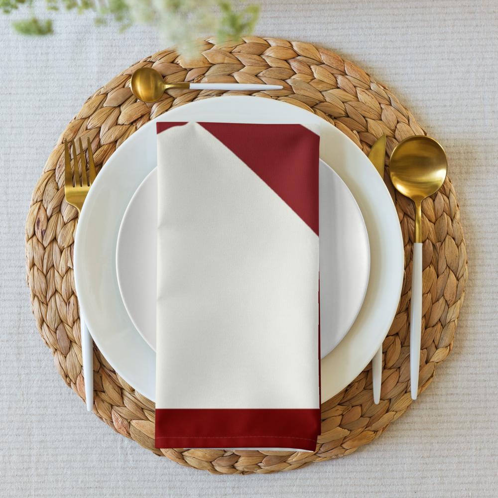 Red & White Christmas Cloth Napkin Set (4) — 20 x 20 in Reusable Polyester Dinner Napkins