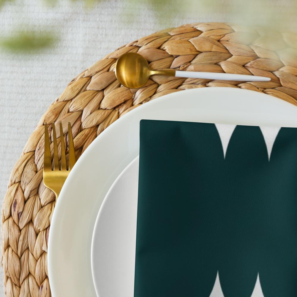 Green and White Cloth Napkin Set – 20x20 Inch Reusable Fabric Dinner Napkins with Modern Pattern Design | Elegant Table Linens for Everyday Dining, Parties & Special Occasions