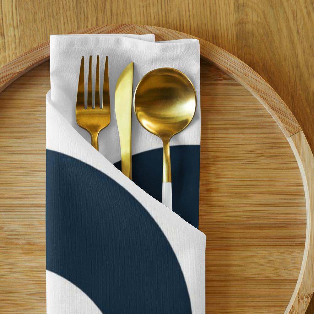 Red, White & Blue Christmas Cloth Napkins Set of 4 – 20x20” Reusable Holiday Dinner Napkins for Festive Table Settings, Elegant Cotton Napkin Set for Christmas Decor & Winter Parties