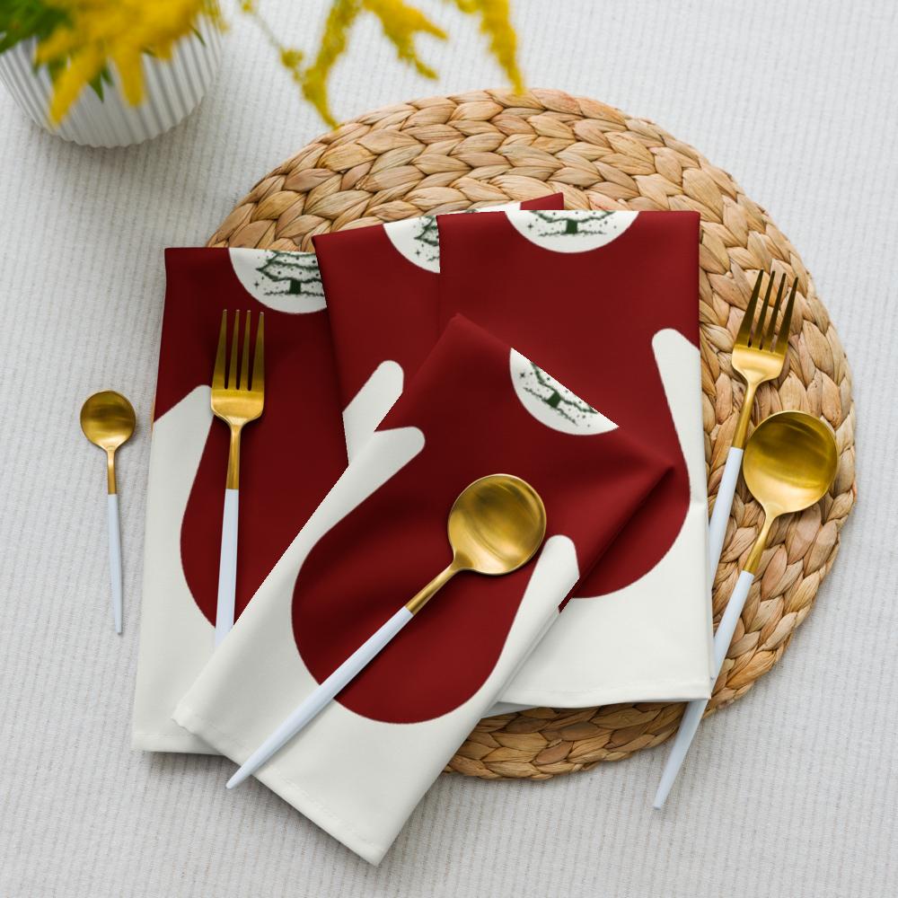 Red & White Christmas Cloth Napkin Set (4) — 20 x 20 in Reusable Polyester Dinner Napkins