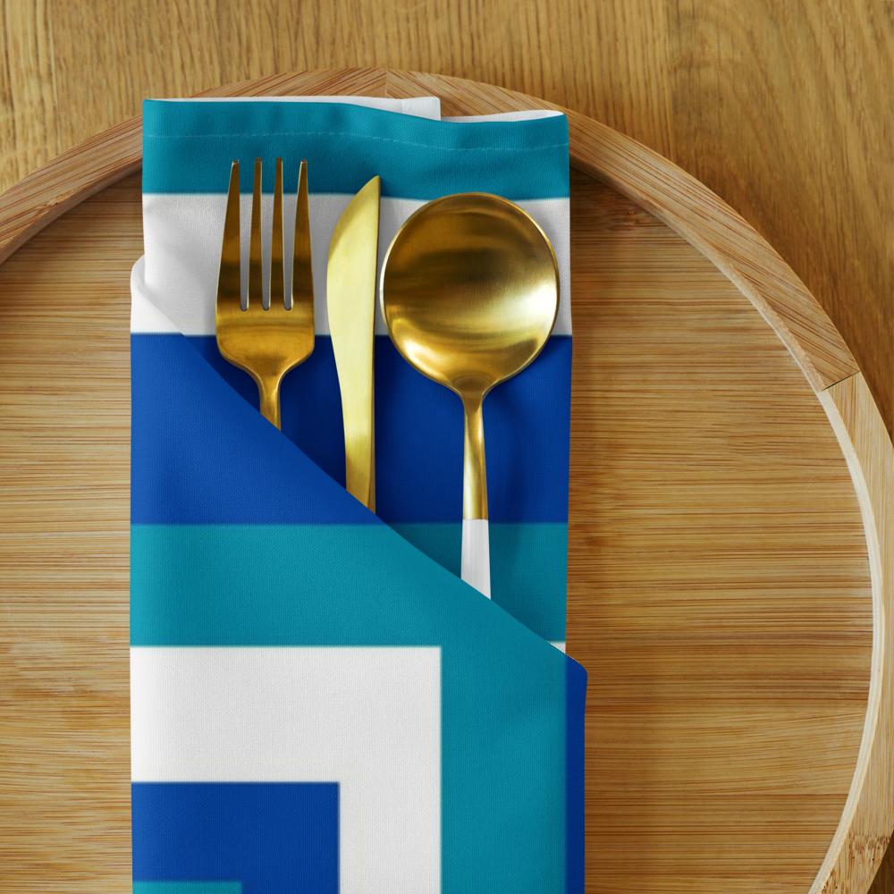 White, Blue & Teal Abstract Cloth Napkin Set – 4 Reusable 20x20” Fabric Napkins for Elegant Table Décor