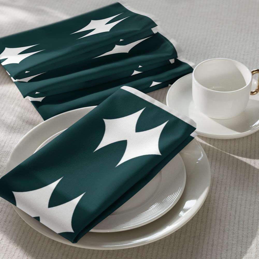 Green and White Cloth Napkin Set – 20x20 Inch Reusable Fabric Dinner Napkins with Modern Pattern Design | Elegant Table Linens for Everyday Dining, Parties & Special Occasions