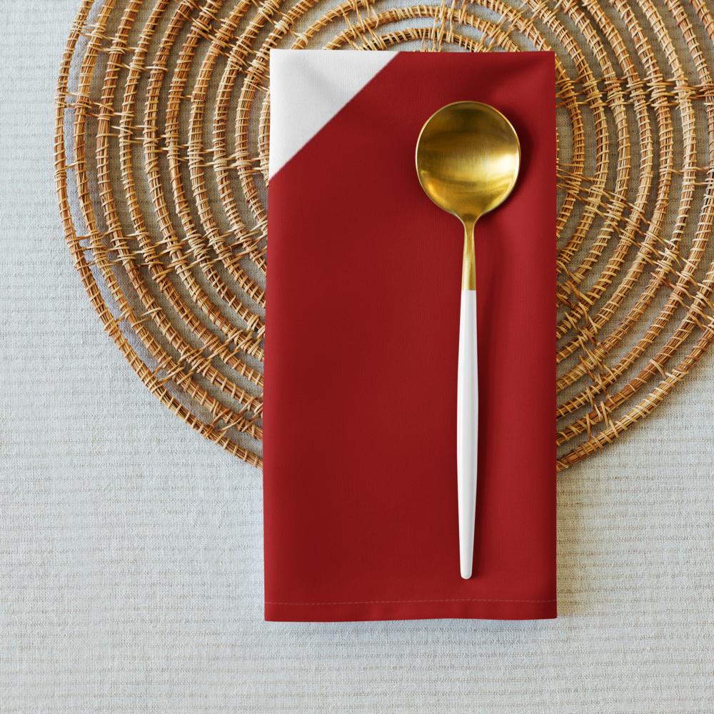 Title: Red & White Festive Cloth Napkin Set (4) — 20 x 20 in Reusable Christmas Table Linens
