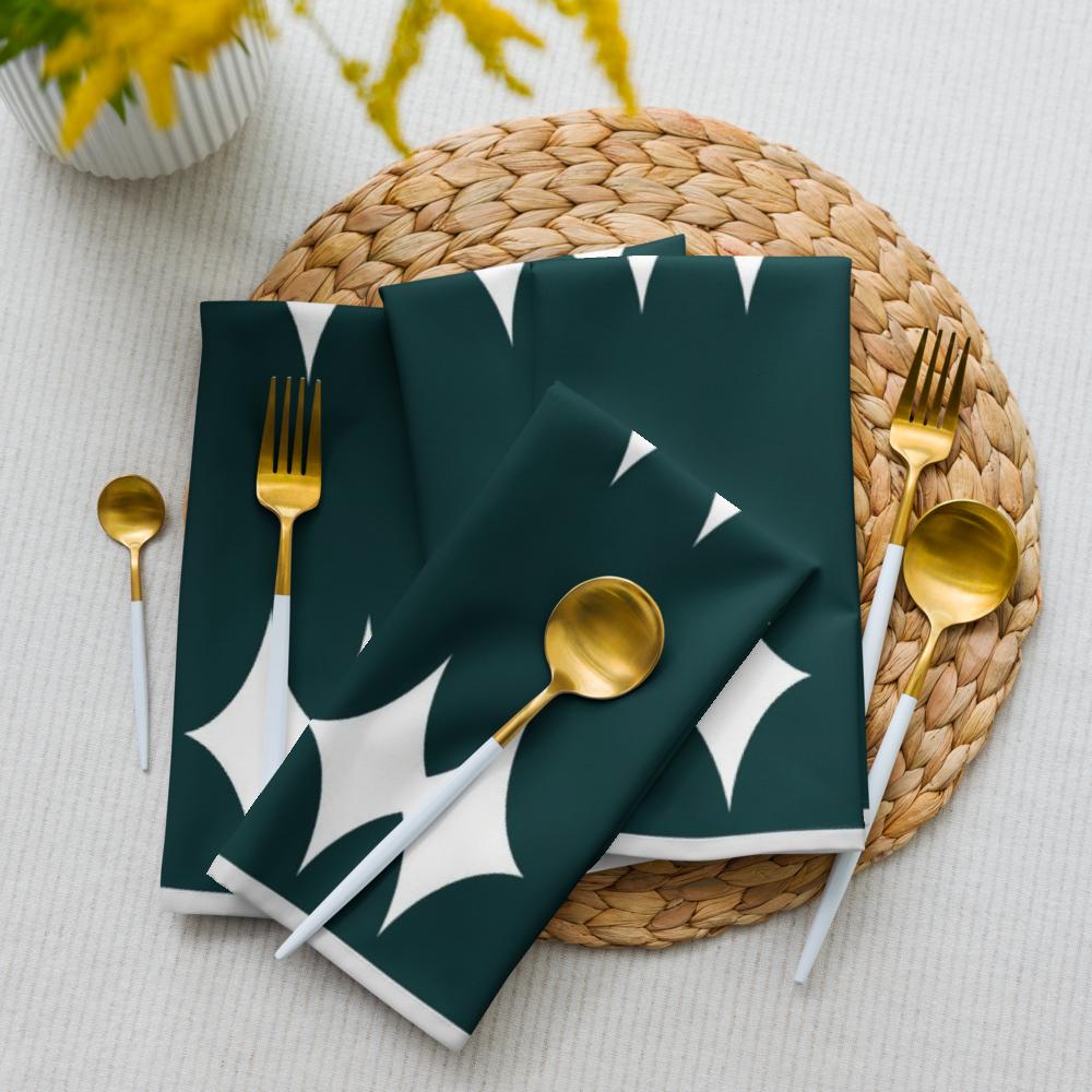 Green and White Cloth Napkin Set – 20x20 Inch Reusable Fabric Dinner Napkins with Modern Pattern Design | Elegant Table Linens for Everyday Dining, Parties & Special Occasions