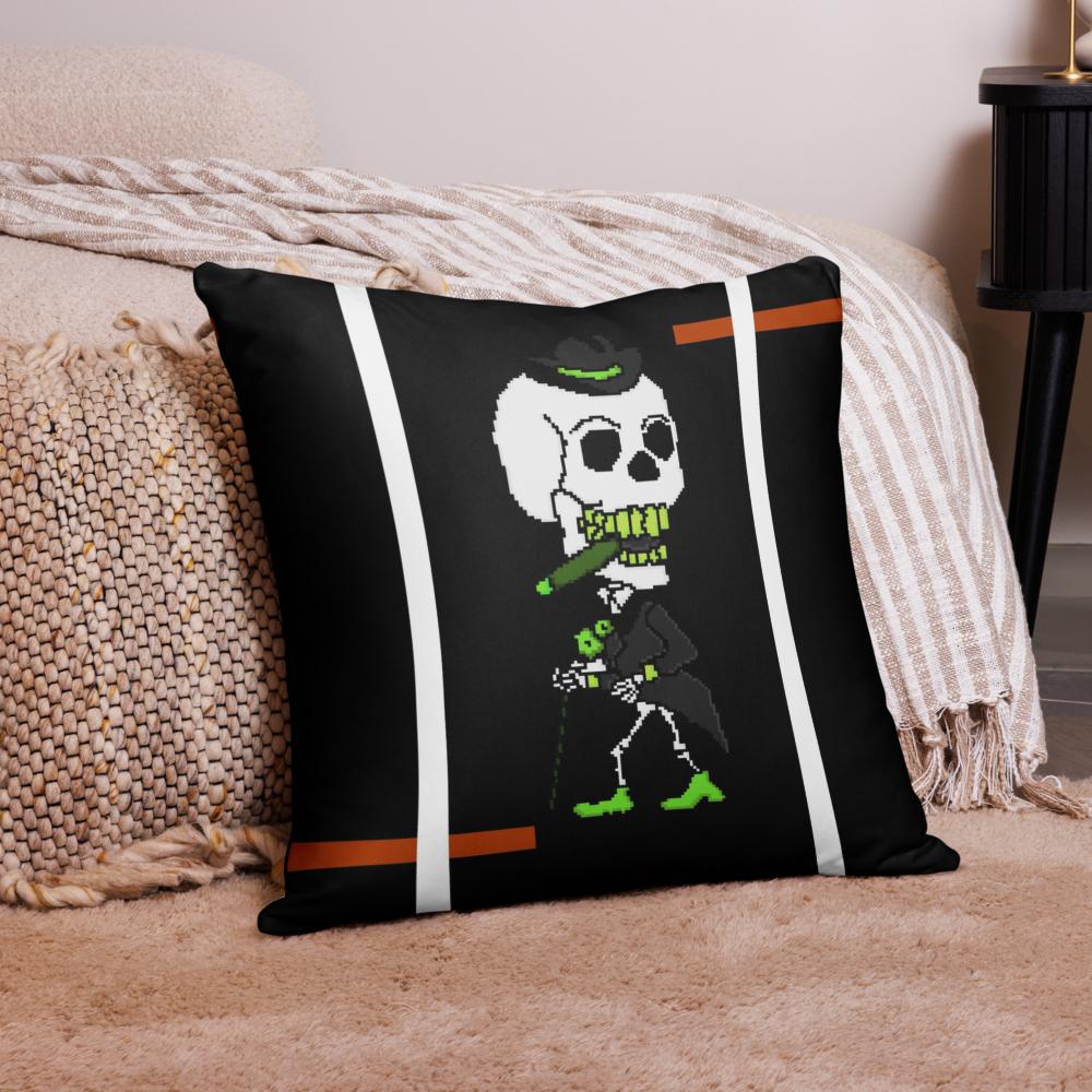 Black & White Halloween Throw Pillow – 22x22 Spooky Decorative Cushion
