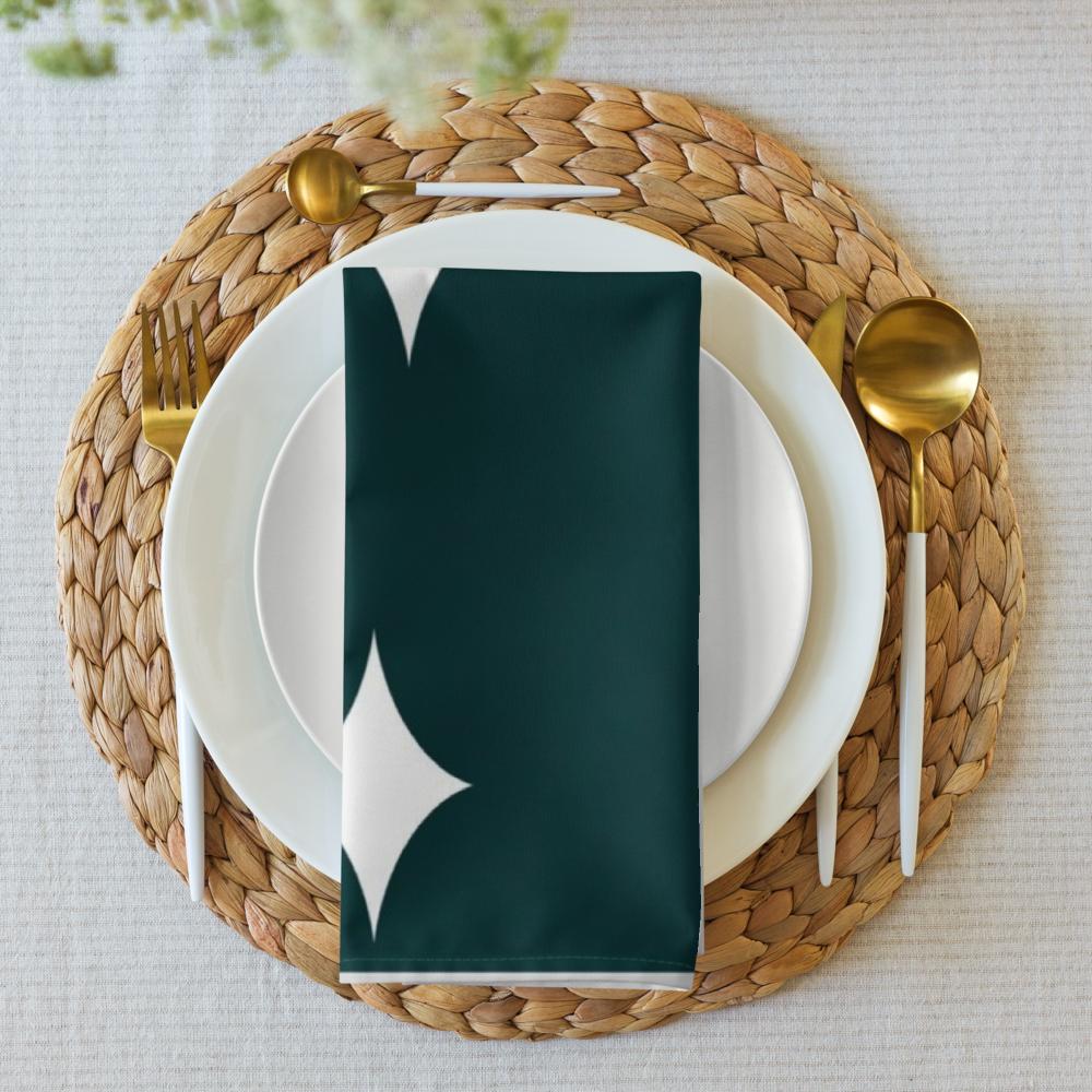 Green and White Cloth Napkin Set – 20x20 Inch Reusable Fabric Dinner Napkins with Modern Pattern Design | Elegant Table Linens for Everyday Dining, Parties & Special Occasions