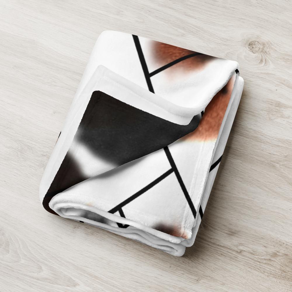 Modern Abstract Zigzag Throw Blanket – 50x60” White, Black & Brown Cozy Accent for Couch or Bed