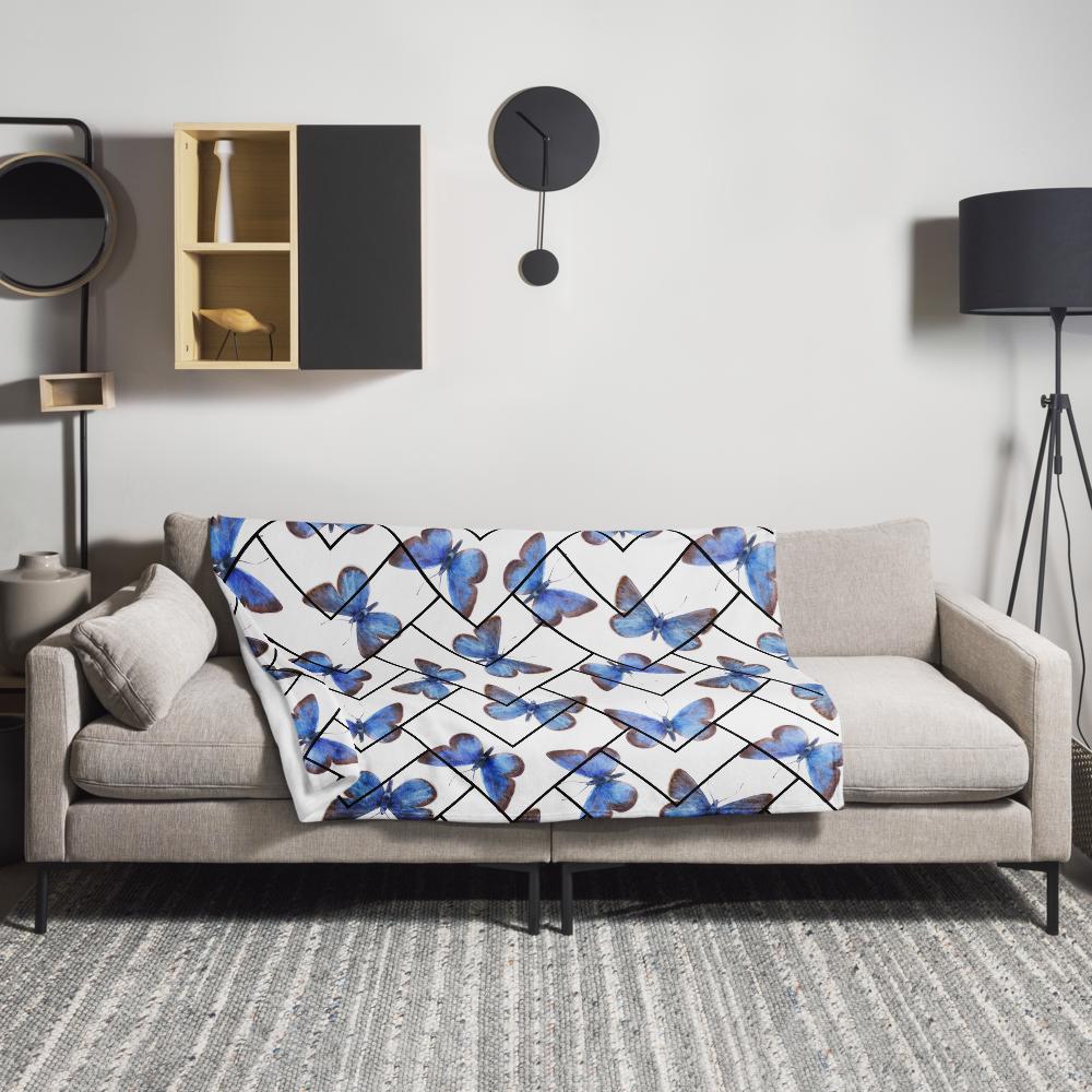 Blue Butterfly Zigzag Throw Blanket – 50x60” Soft White & Black Fleece with Delicate Modern Design